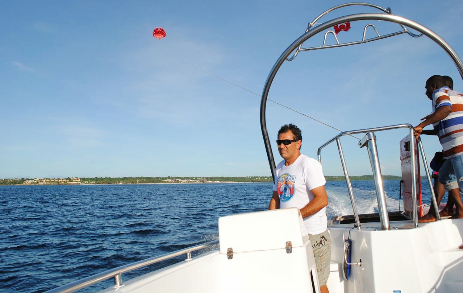 Zanzibar Parasailing